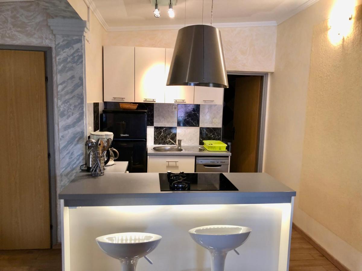 Apartments Pine & Oak With Shared Seasonal Hot Tub Privlaka  Zewnętrze zdjęcie