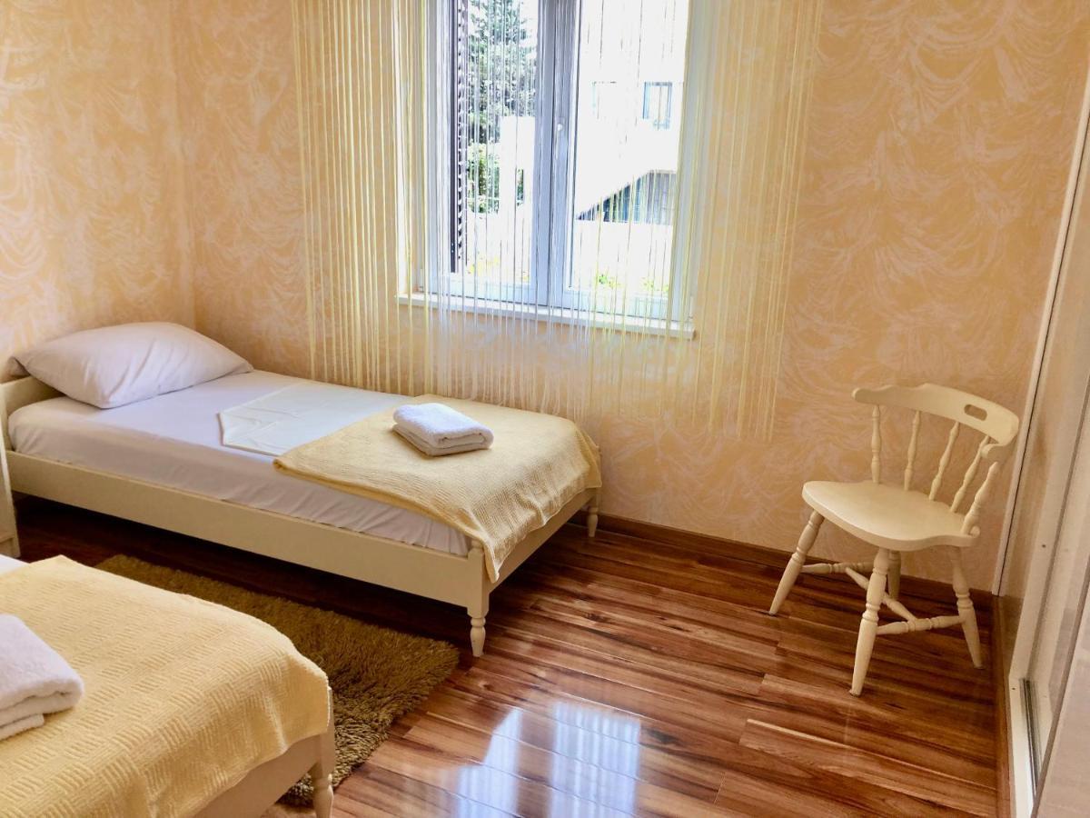 Apartments Pine & Oak With Shared Seasonal Hot Tub Privlaka  Zewnętrze zdjęcie